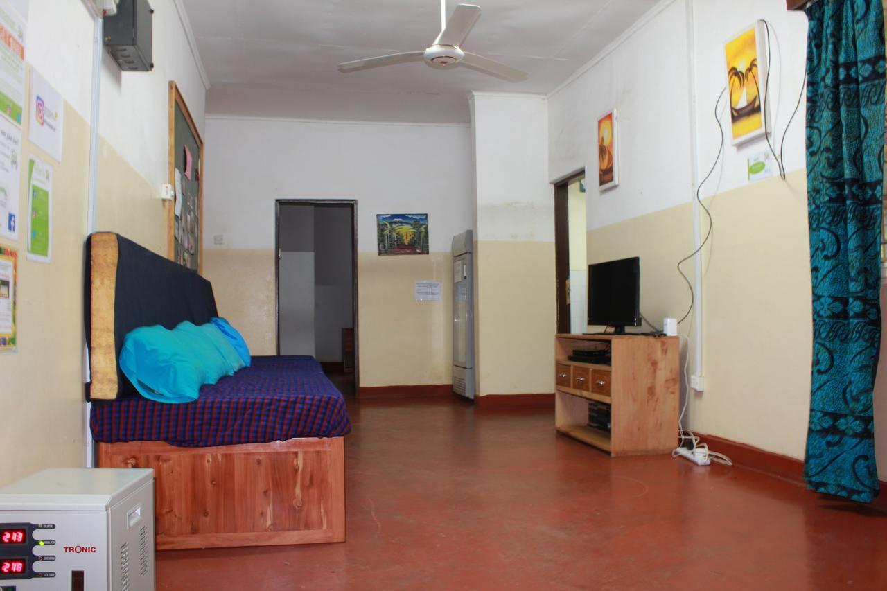Hostel Hoff Moshi Exterior photo